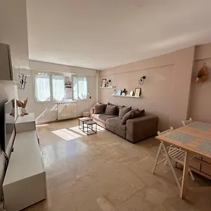 Spacieux Deux Pieces Appartement Le Cannet